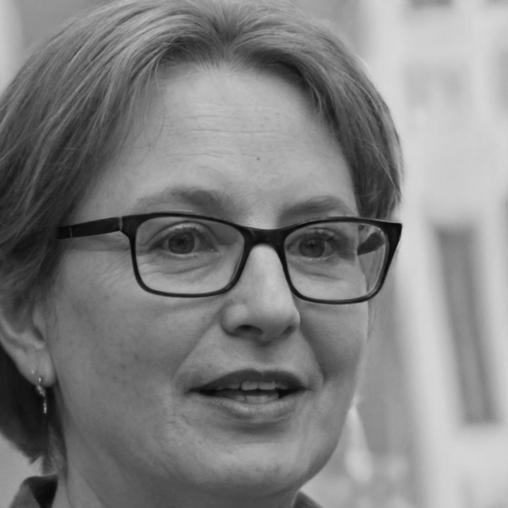 Dr. Sarah Weber